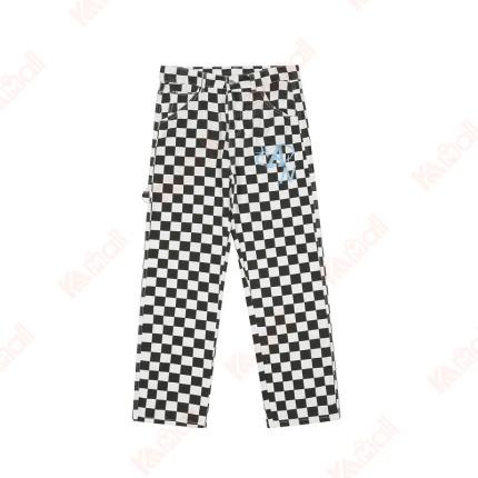 trendy jeans